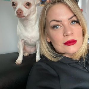 Meet your Posher, Bailey